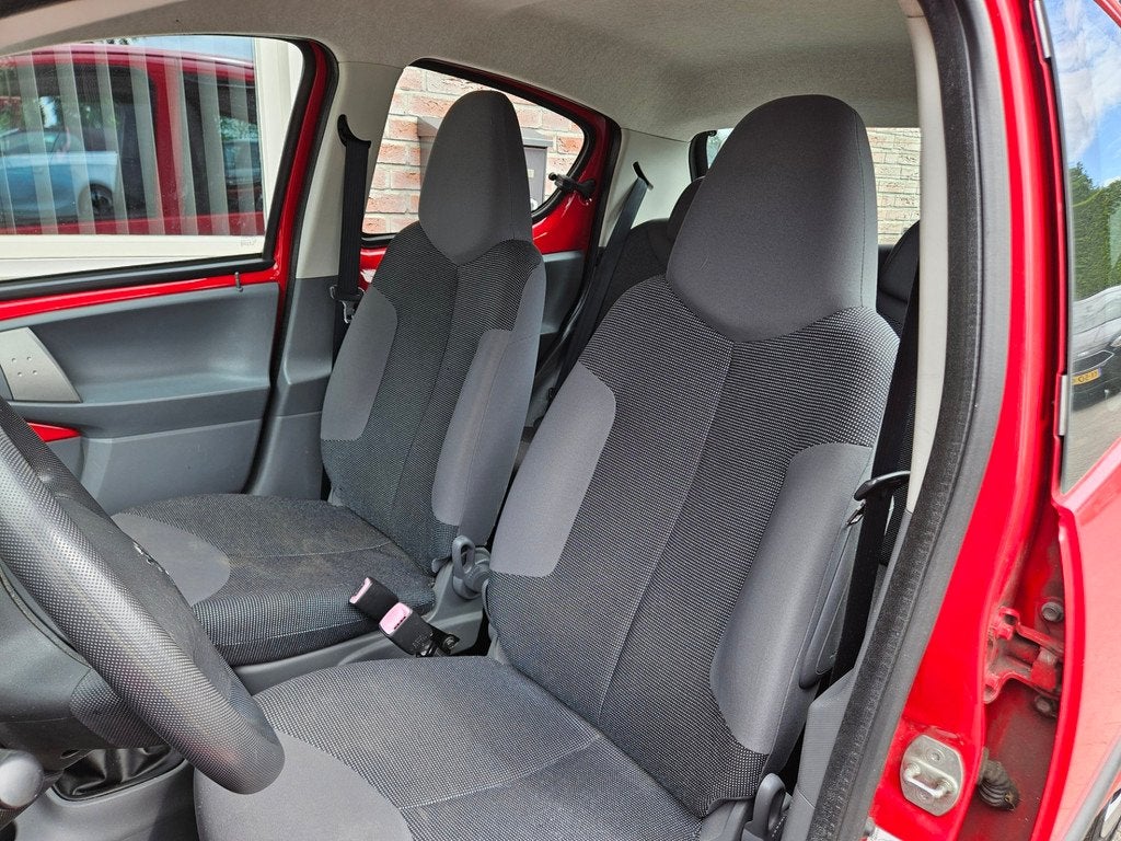 Peugeot 107 1.0-12V XS Airco! 5-Deurs! NAP! Leuke Auto!, Auto's, Voorwielaandrijving, Gebruikt, 4 stoelen, 68 pk
