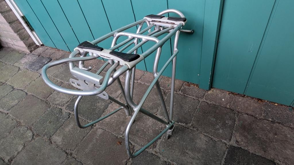 Aluminium Batavus bagagedrager (28 inch), Fietsen en Brommers, Fietsaccessoires | Bagagedragers, Ophalen of Verzenden, Zo goed als nieuw