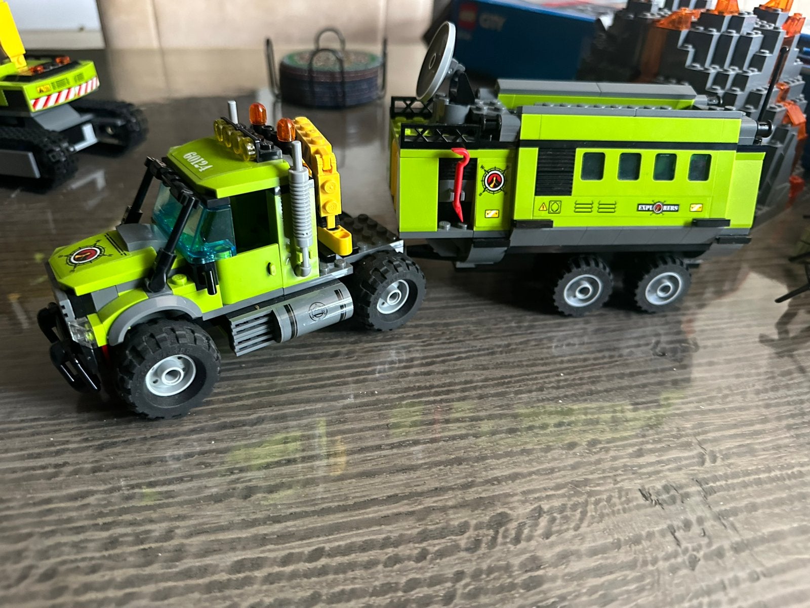Lego City 60124 Vulkaan Onderzoeksbasis - Compleet Nieuw, City, Lego, Ophalen of Verzenden, Zo goed als nieuw