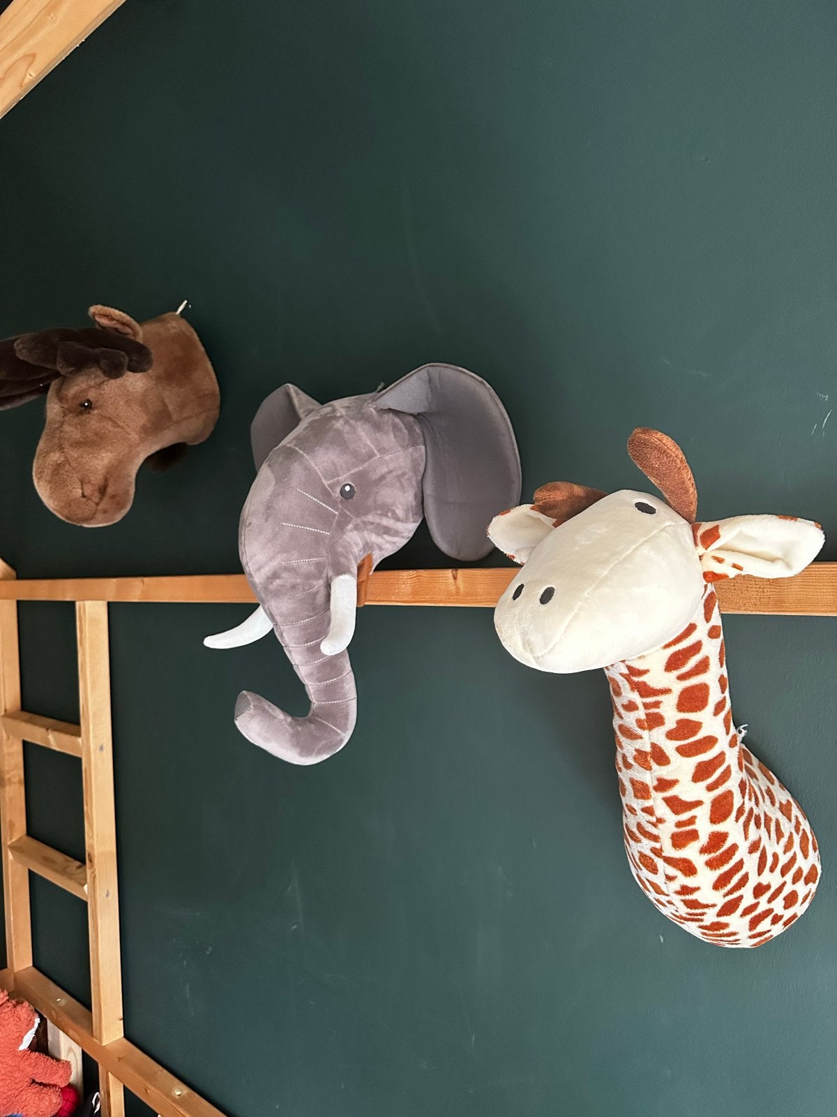 Knuffel Dierenkoppen voor Kinderkamer - Olifant, Eland, Gira, Ophalen, Zo goed als nieuw, Middelgroot (20 tot 80 cm), Meerkleurig