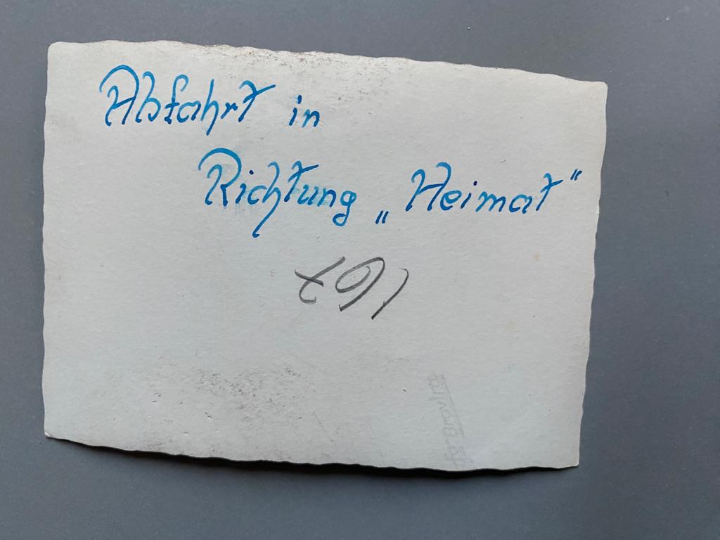 Foto auto jaren 60 - richtung Heimat, Verzamelen, Foto's en Prenten, Foto, Zo goed als nieuw, 1940 tot 1960, Buitenland