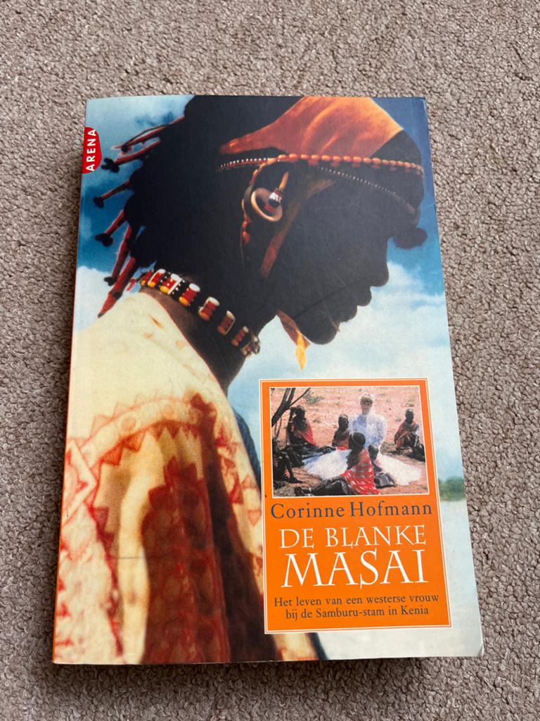 De Blanke Masai - Corinne Hofmann (Boek), Boeken, Ophalen of Verzenden, Zo goed als nieuw