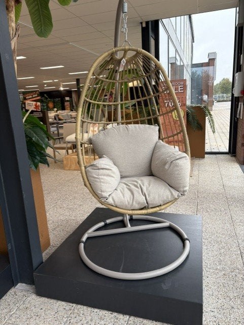 Esmee hangstoel, Ophalen, Bruin, Bohemian, Modern, Zo goed als nieuw
