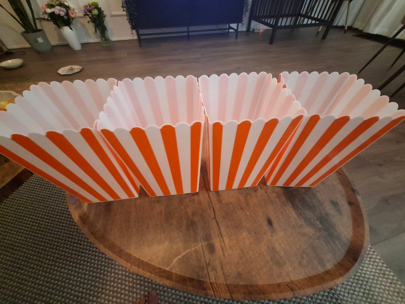 Popcorn bakken.       (Kijk ook beschrijving), Ophalen of Verzenden, Rechthoekig, Riet