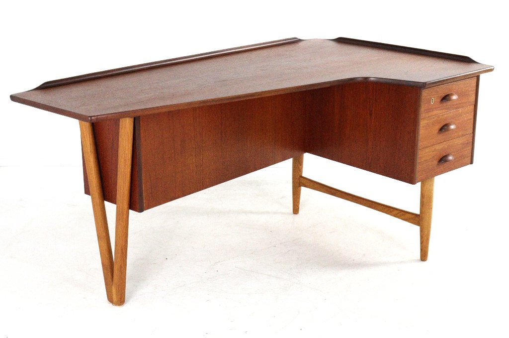 Lovig Nielsen boomerang Hedenstad bureau vintage gerestauree, -, Scandinavisch, Hout, -
