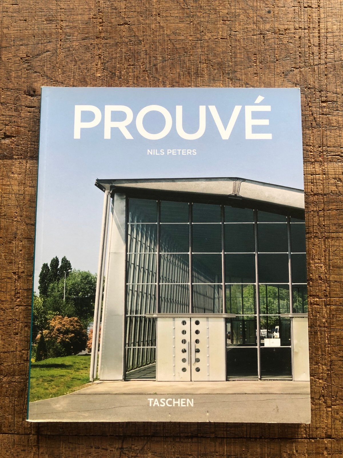 Prouvé door Nils Peters - Taschen, Ophalen of Verzenden, Zo goed als nieuw, Overige onderwerpen