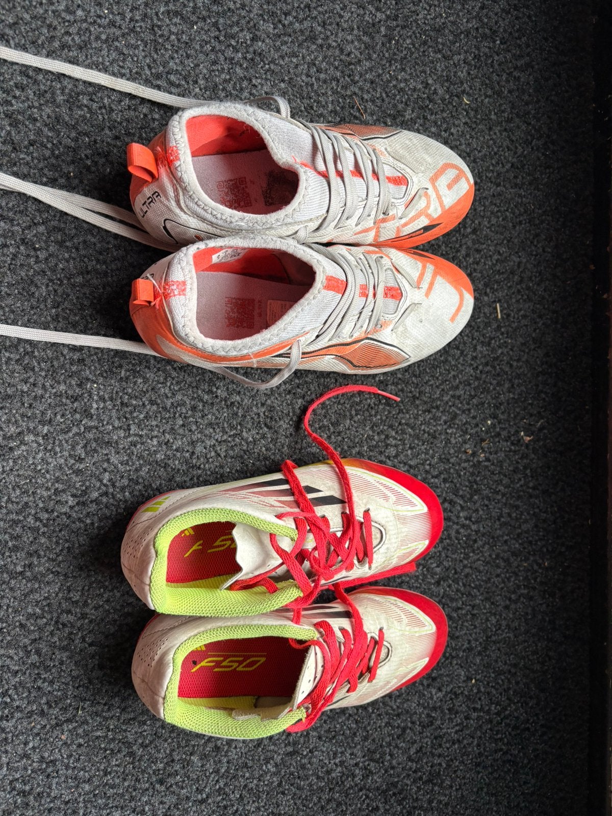 Voetbalschoenen maat 34 en 35,5, Gebruikt, Maat XS of kleiner, Schoenen, Ophalen of Verzenden
