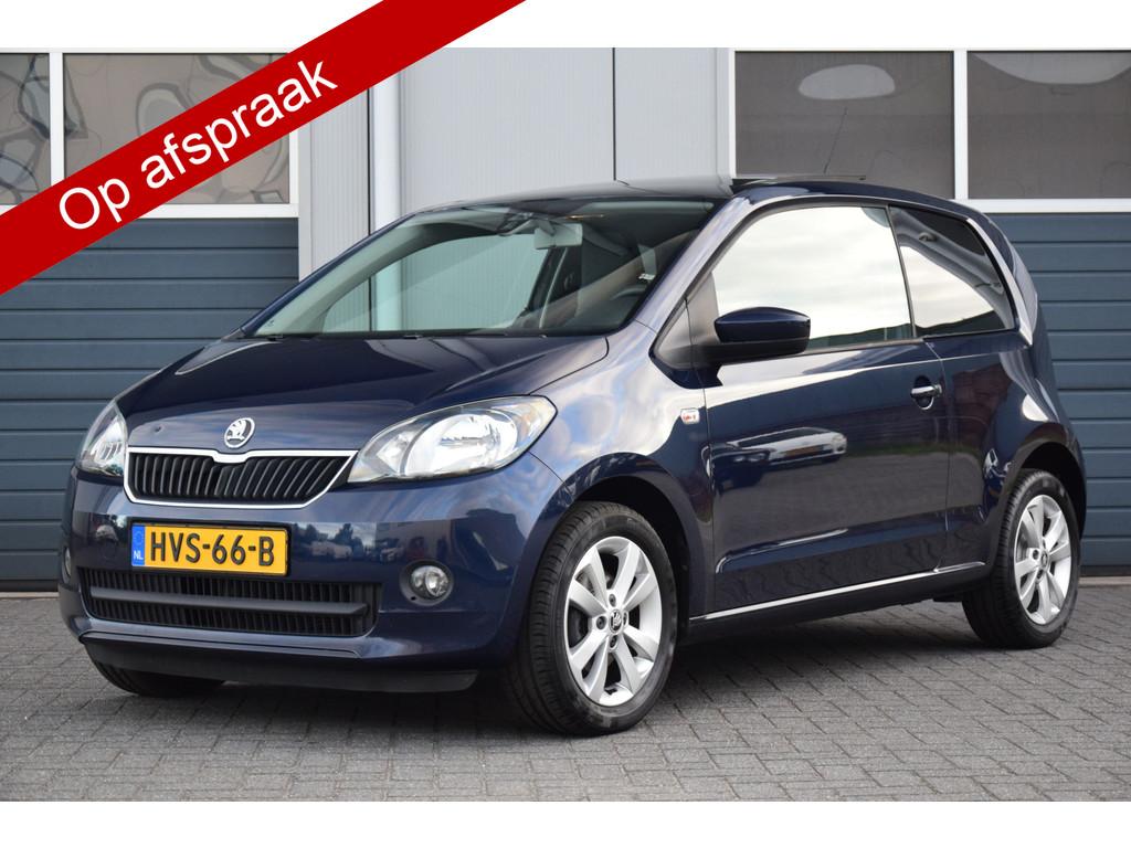 Skoda Citigo 1.0 Elegance Pano/Dak Stoelverwarming Priv/Glas, Auto's, Skoda, Voorwielaandrijving, Euro 5, Stof, Gebruikt