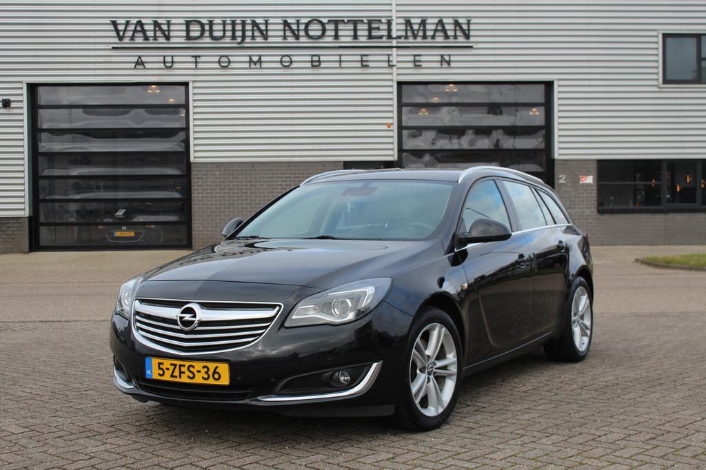 Opel Insignia Sports Tourer 1.6 T Business+ / Leer / Navigat, Auto's, Opel, Voorwielaandrijving, Euro 5, Gebruikt, 4 cilinders