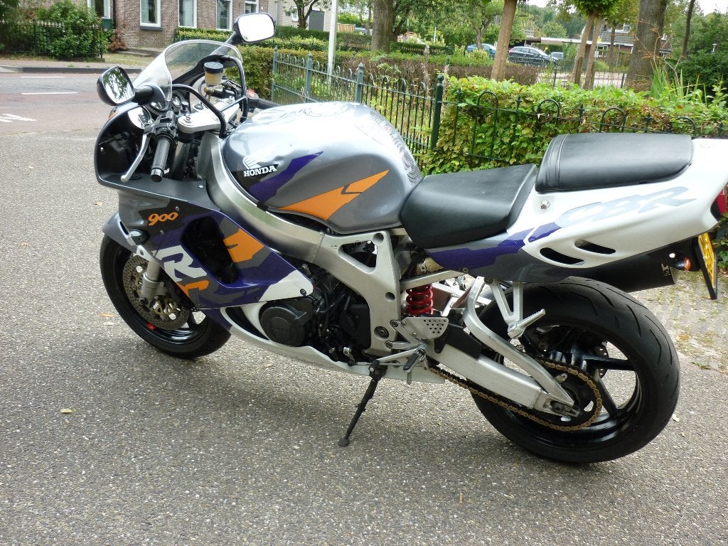 Honda CBR 900 RR Fireblade 1996 SC33, 4 cilinders, Motorrijbewijs A, Gebruikt, Meer dan 35 kW