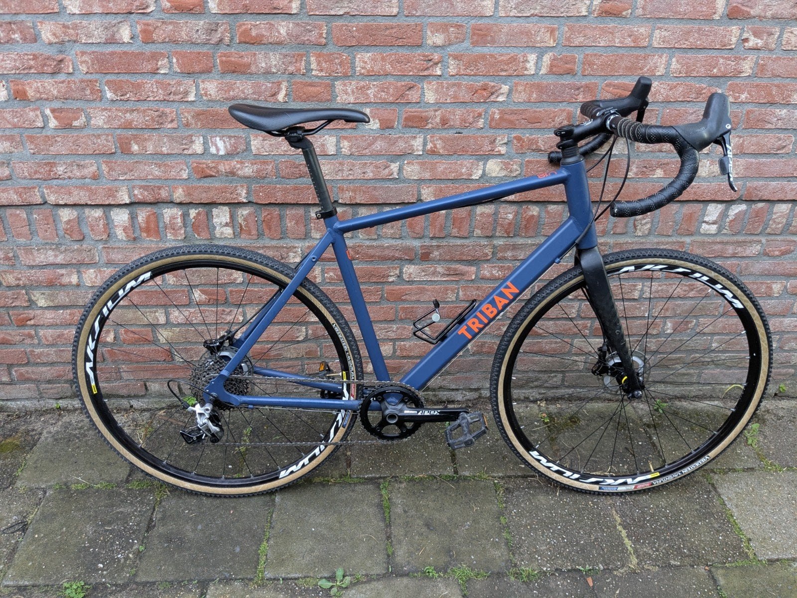 Triban 120 omgebouwd naar gravelbike, Fietsen en Brommers, Fietsen | Racefietsen, 28 inch, Gebruikt, 10 tot 15 versnellingen, Aluminium