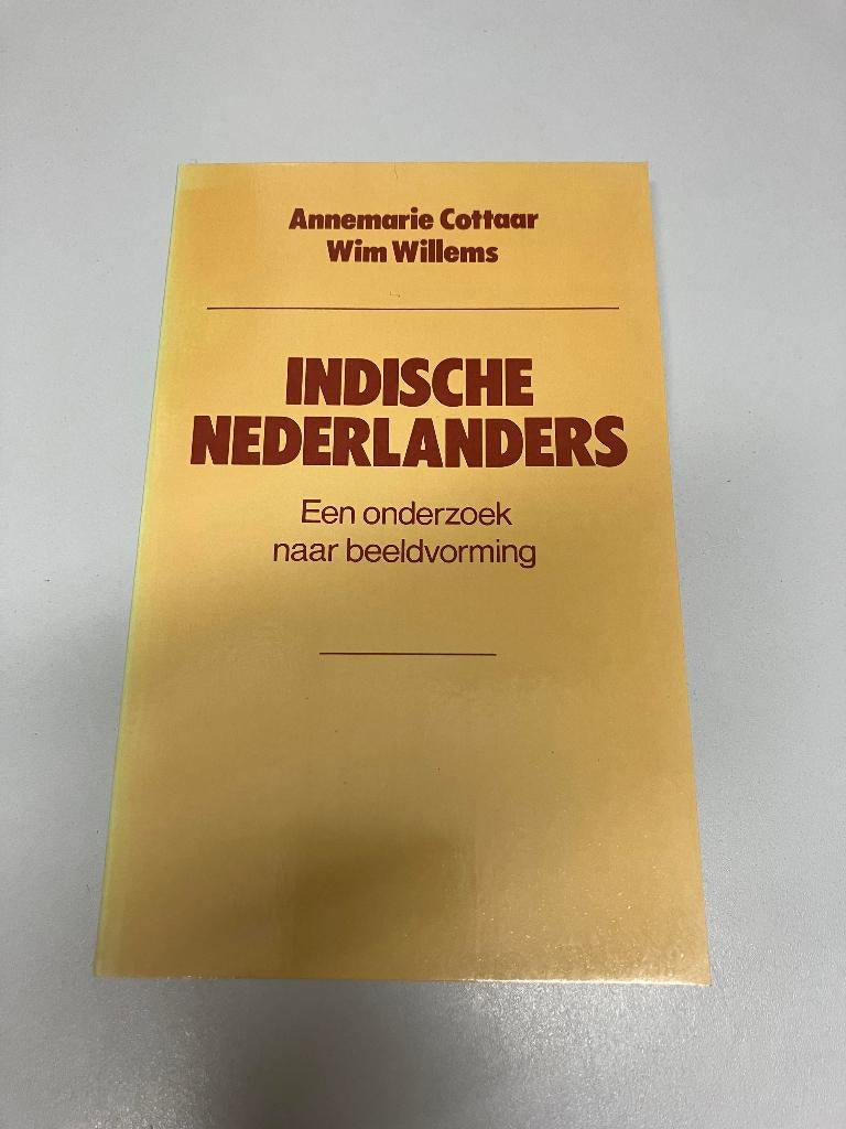 Indische Nederlanders Cottaar, Ophalen of Verzenden, Gelezen, Azië