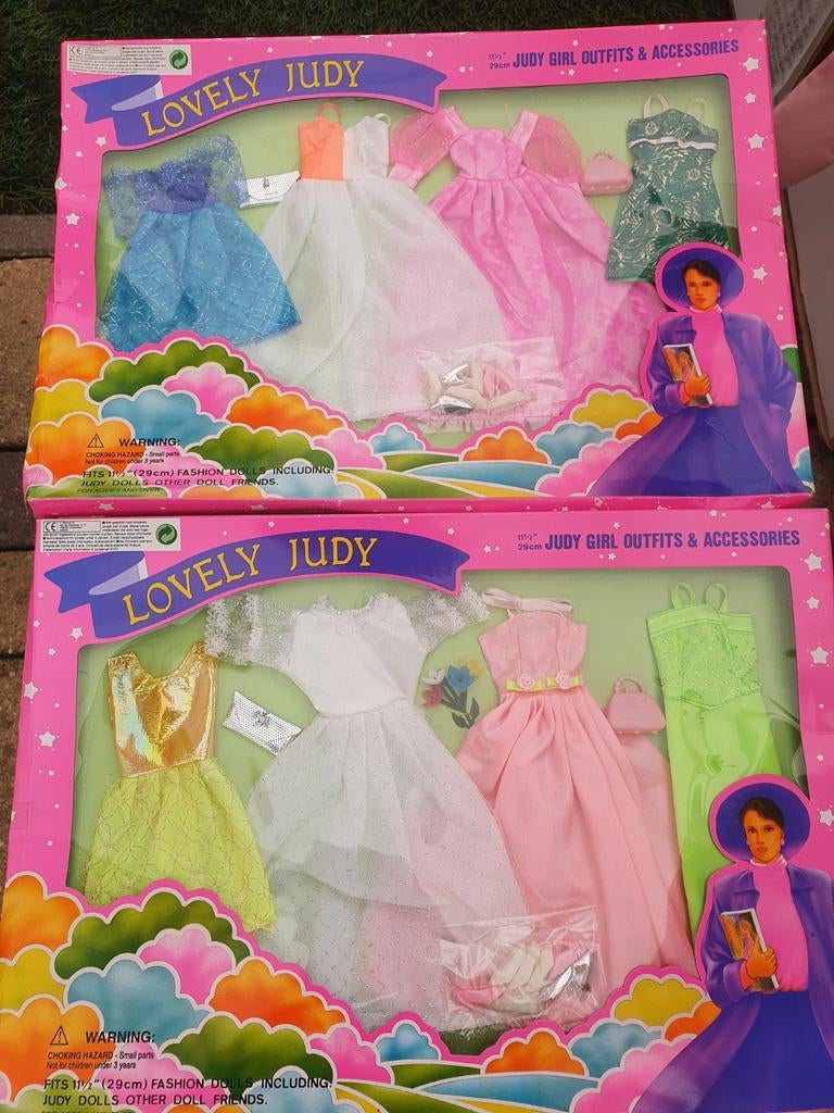 Barbie kleertjes, Kinderen en Baby's, Speelgoed | Poppen, Ophalen, Barbie