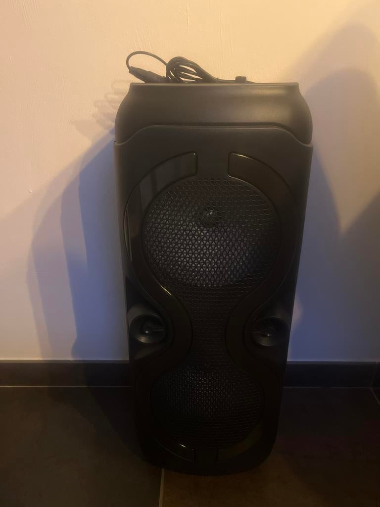 Soundlogic Party Speaker met Microfoon - Gebruikt, Overige merken, Overige typen, Ophalen of Verzenden, Zo goed als nieuw