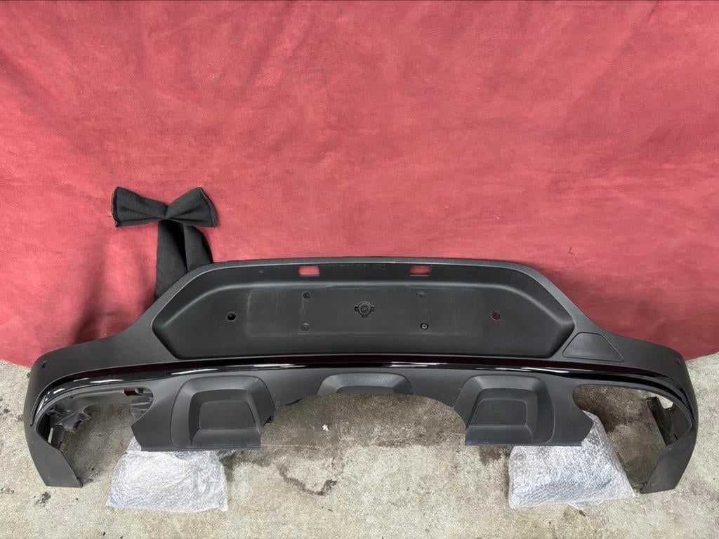 GLC C253 Diffuser spoiler  AMG- Line Night Edition, Ophalen, Bumper