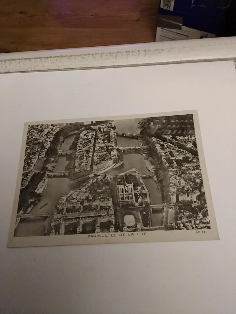 PARIS - L'ILE DE LA CITE, Ophalen of Verzenden