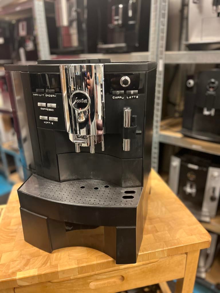 Jura xs 90, Witgoed en Apparatuur, Koffiezetapparaten, Info@jura.com, 10 kopjes of meer, Koffiemachine, Ophalen of Verzenden