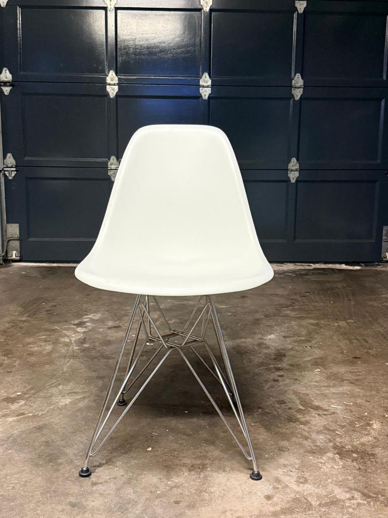 Vitra Aemes DSR stoelen (2 stuks), Ophalen, Kunststof, Twee, Wit