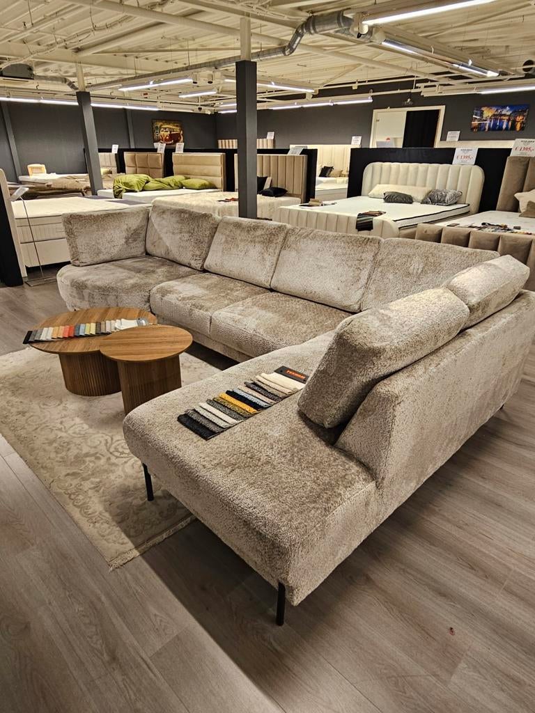 Teddy XXL hoekbank Top Model Lounge Honderden Stoffen Kleure, Huis en Inrichting, Banken | Bankstellen, Hoekbank, Ophalen of Verzenden