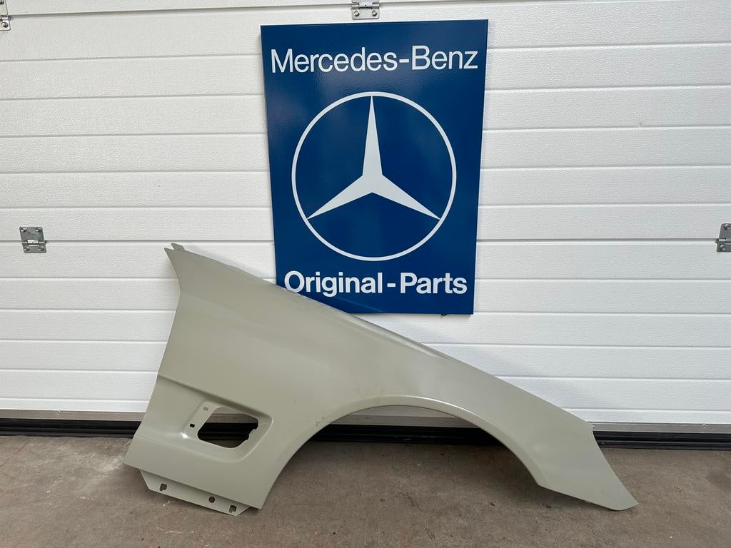 Mercedes R230 SL Rechter Voorscherm NOS Origineel, Auto-onderdelen, Ophalen, Voor, Mercedes-Benz, Spatbord