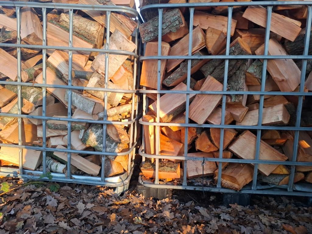 Vers geklooft haardhout beuk berk eik els, Tuin en Terras, Haardhout, Blokken, Overige houtsoorten, 6 m³ of meer, Ophalen