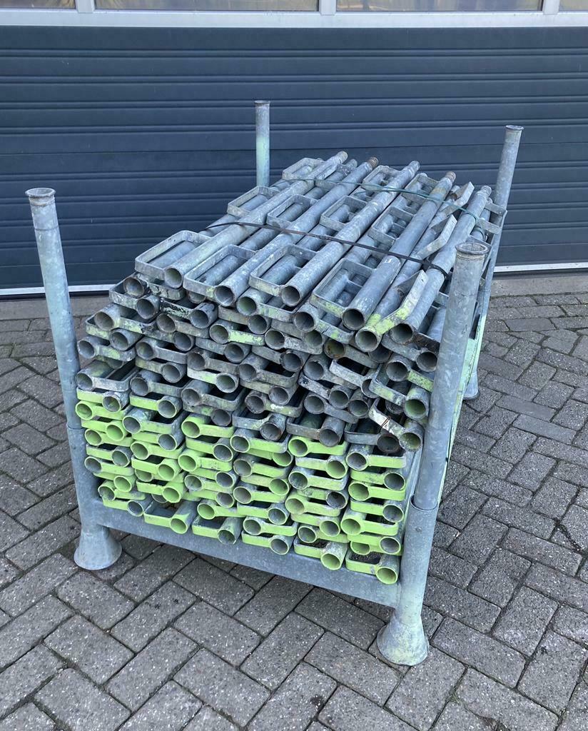 Steiger leuninghouders/leuninghouder/rand/valbeveiliging, Ophalen, Gebruikt, Gevelsteiger, 5 meter of hoger