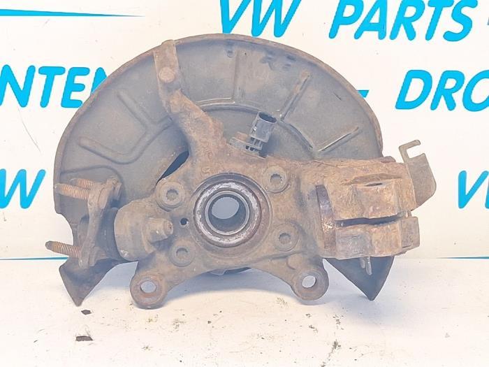 Fusee links-voor van een Volkswagen Touran, Auto-onderdelen, Ophanging en Onderstel, Gebruikt, -, -, -