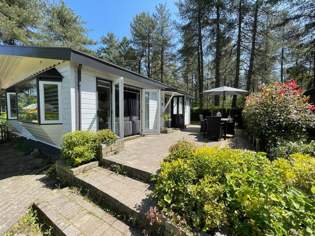 Luxe chalet te huur in België en antwerpen, In bos, 2 slaapkamers, Recreatiepark, Chalet, Bungalow of Caravan