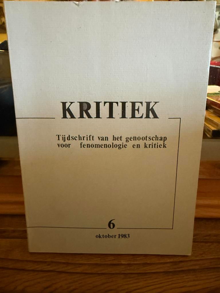 Kritiek, Ophalen of Verzenden, Zo goed als nieuw, Overige onderwerpen