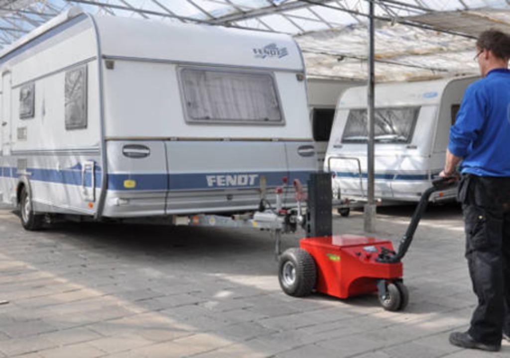Electrische trekkers aanhangers, caravans, karren - V-move