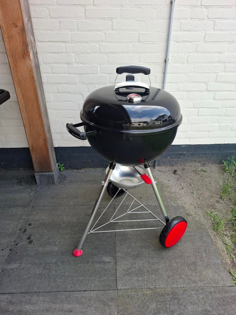 Nieuwe Weber Kettle Barbecue, Ophalen, Nieuw