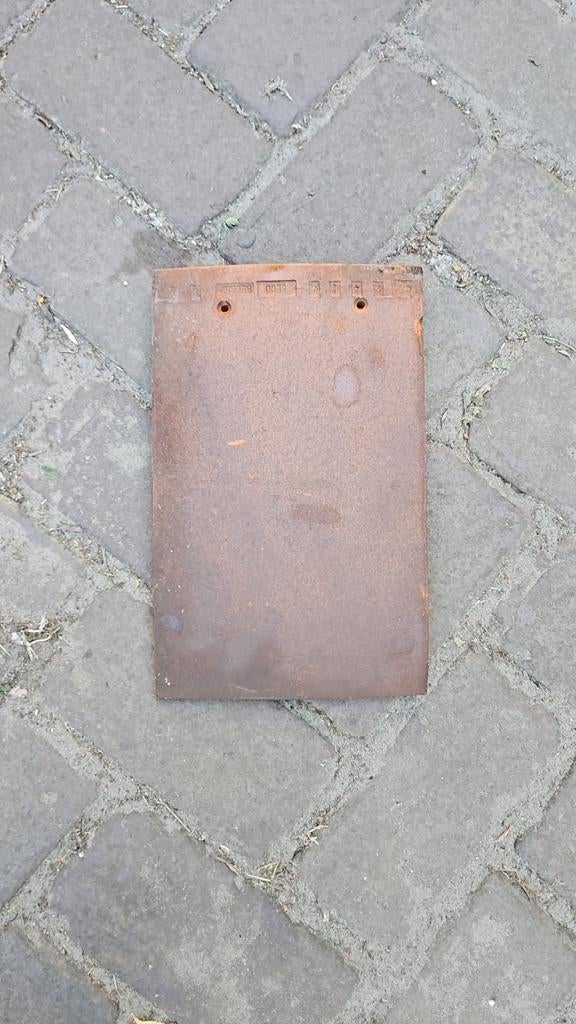 Gratis Leisteen dakpannen ca. 40-50 m3, gestapeld op pallets, Gebruikt, Ophalen of Verzenden, 15 m² of meer, Dakpannen