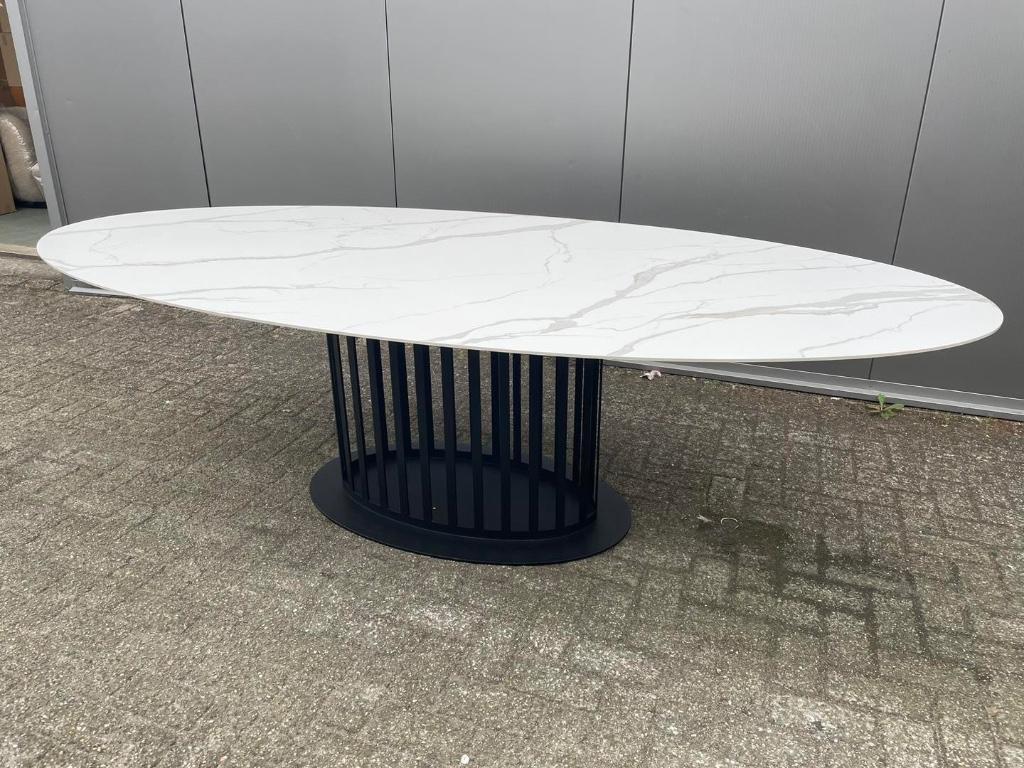Eettafel met Keramiek blad 260cm, Huis en Inrichting, Tafels | Eettafels, Ophalen, Overige materialen, 100 tot 150 cm, Vijf personen of meer
