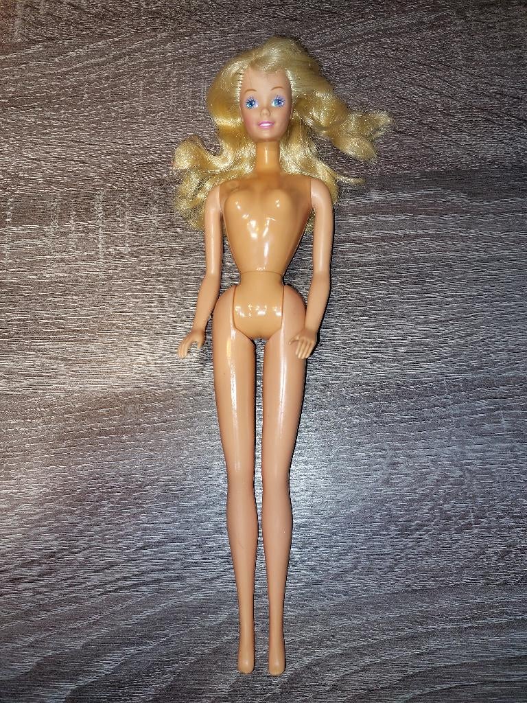Vintage Barbie  - zonder accessoires, Ophalen of Verzenden, Gebruikt, Fashion Doll