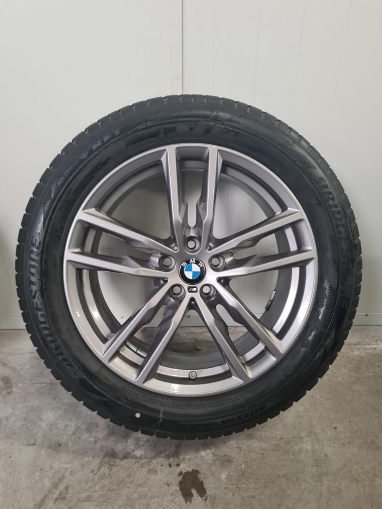 19' BMW X3 G01 X4 G02 Styling 698M met winterbanden, 19 inch, 245 mm, Banden en Velgen, Personenwagen