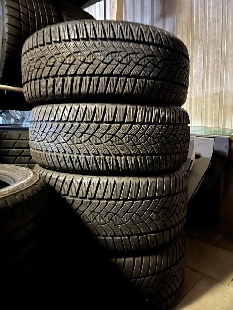 Winterbanden Goodyear 225 45 18 255 40 18 winter, Auto-onderdelen, Banden en Velgen, Ophalen, 18 inch, 255 mm, Nieuw