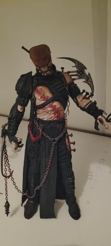 Hellraiser figuur, Ophalen of Verzenden, Zo goed als nieuw, Actiefiguur of Pop