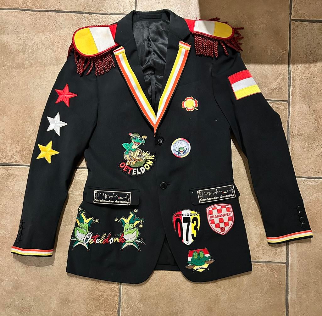 Oeteldonkse heren jas maat S LIV Oeteldonk, Kleding | Heren, Carnavalskleding en Feestkleding, Carnaval, Ophalen of Verzenden