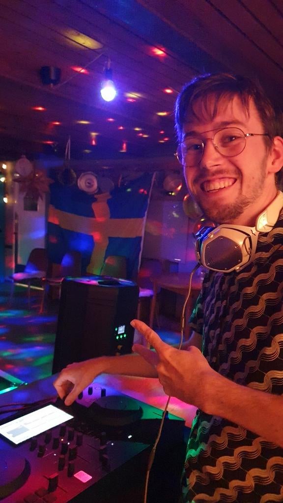 All-round drive-in DJ voor al jouw feesten en evenementen!, Dj