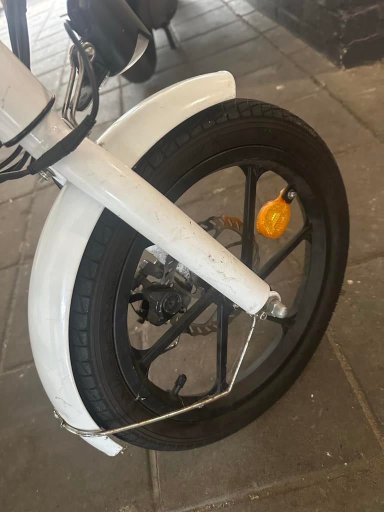 Elektrische vouwfiets - Compact en handig!, Gebruikt, 47 tot 51 cm, 30 tot 50 km per accu, Ophalen