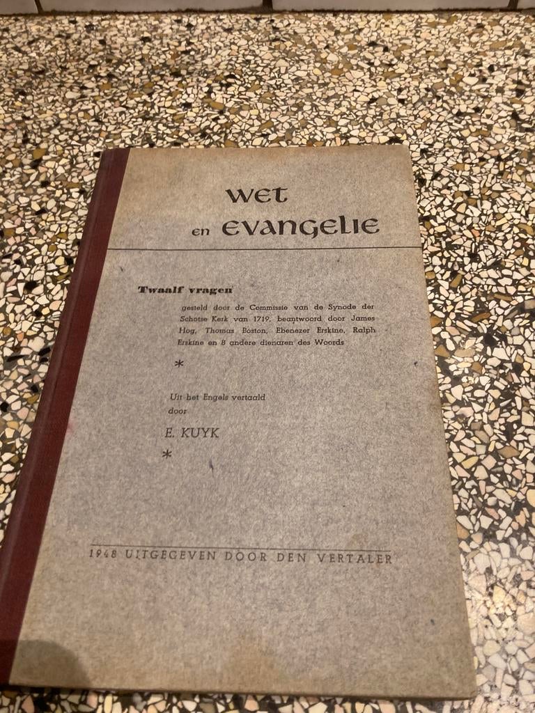 Wet en evangelie, Ophalen of Verzenden, Gelezen