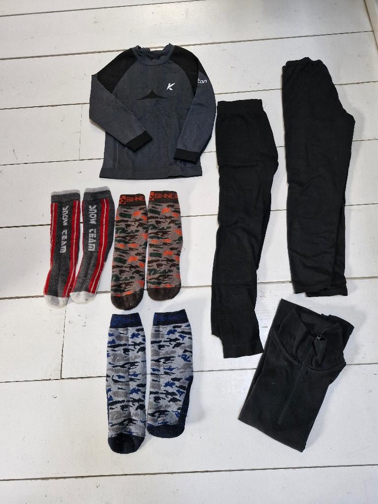 Thermokleding ski pully ski sokken 122 128 zwart, Ophalen of Verzenden, Zo goed als nieuw, Jongen of Meisje, Setje