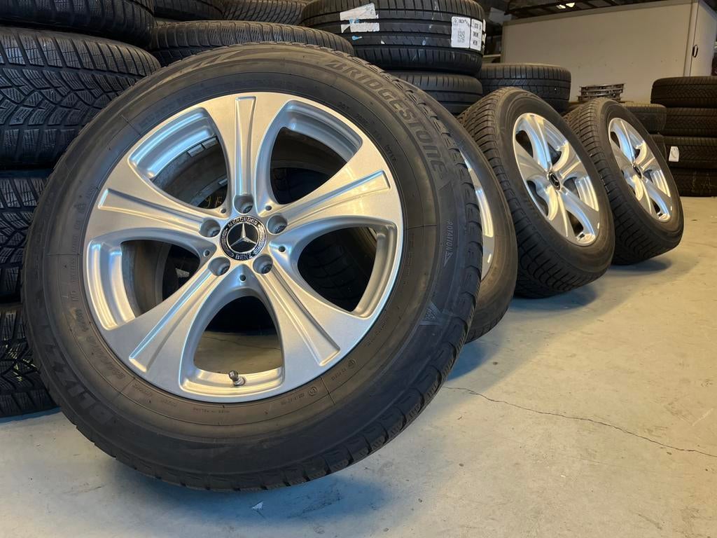 Originele Mercedes GLC Winterset Bridgestone TPMS, Ophalen, 18 inch, Gebruikt, 3439LD