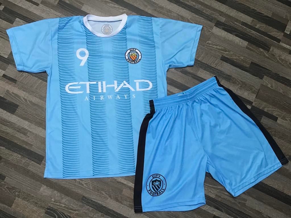 Manchester City Tenue Haaland #9, Maat XS of kleiner, Ophalen of Verzenden, Zo goed als nieuw, Set