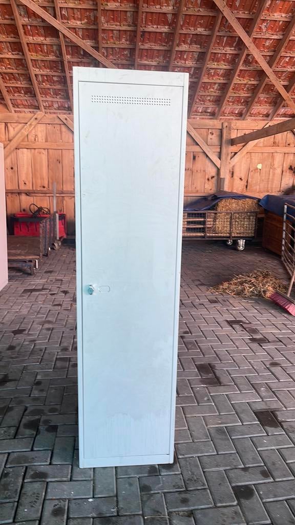 Locker kast, Ophalen, Gebruikt