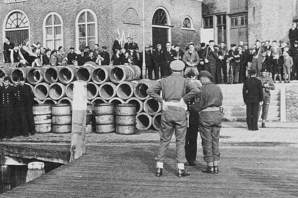 Terschelling, Ophalen of Verzenden, 1940 tot 1960, Ongelopen, Waddeneilanden