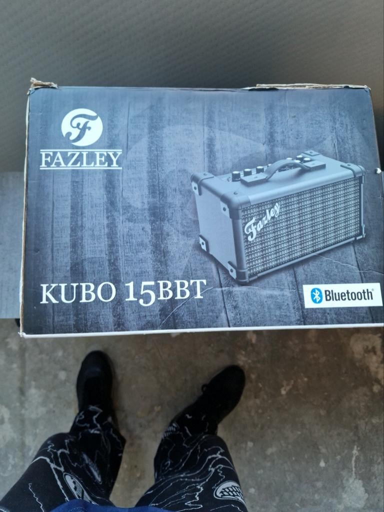 Fazley Kubo 15BBT Gitaarversterker - Zo goed als nieuw, Muziek en Instrumenten, Versterkers | Bas en Gitaar, Ophalen