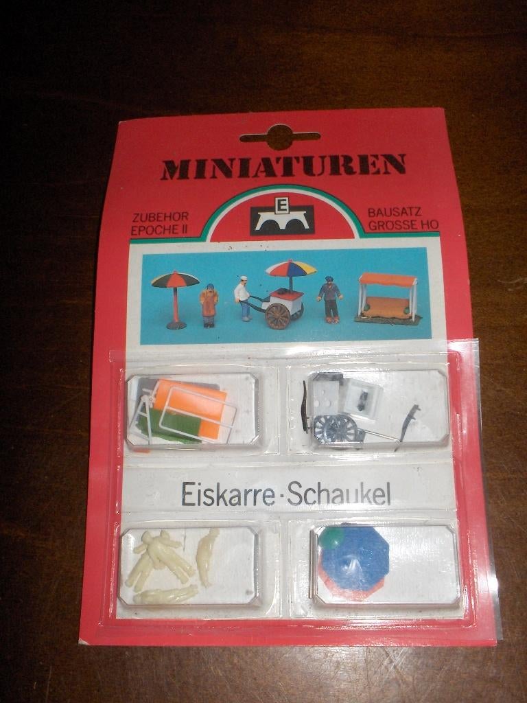 Set met ijsco-kar, ijsventer en schommelbank, Hobby en Vrije tijd, Overige merken, Gelijkstroom of Wisselstroom, Overige typen