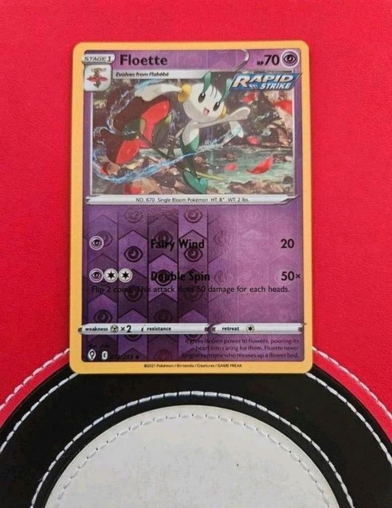 Floette 072/203 Sword&Shield Evolving Skies reverse holo, Ophalen of Verzenden, Gebruikt, Losse kaart, Foil