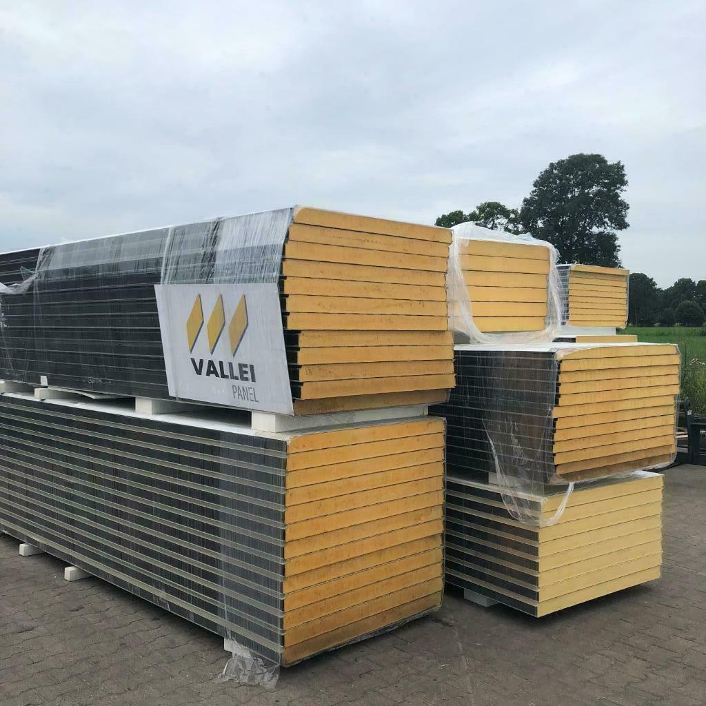 Dakplaten, sandwichpanelen en dakpanplaten. Scherpe prijs!!, Ophalen of Verzenden, Nieuw, Overige materialen